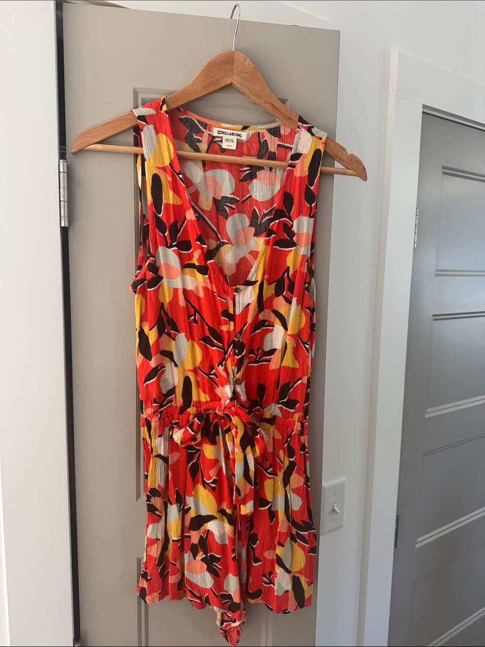 Billabong Red Floral Tie-Front Sleeveless Romper